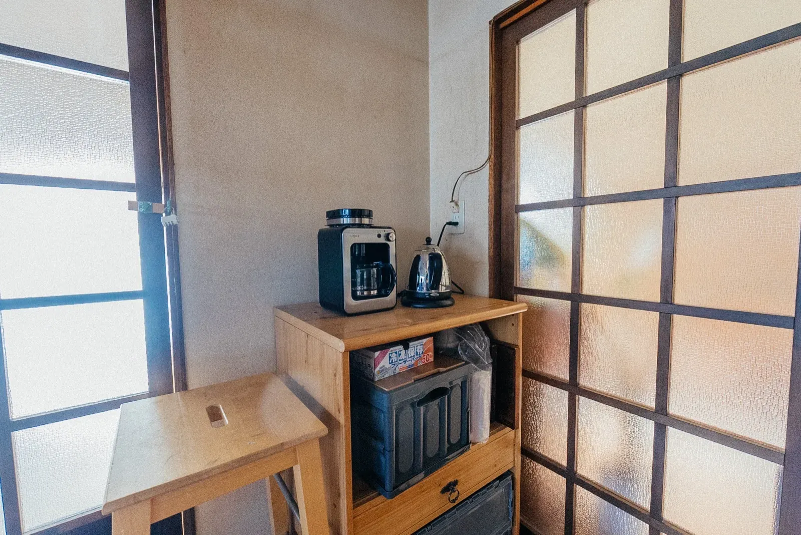 客室内のコーヒーコーナー